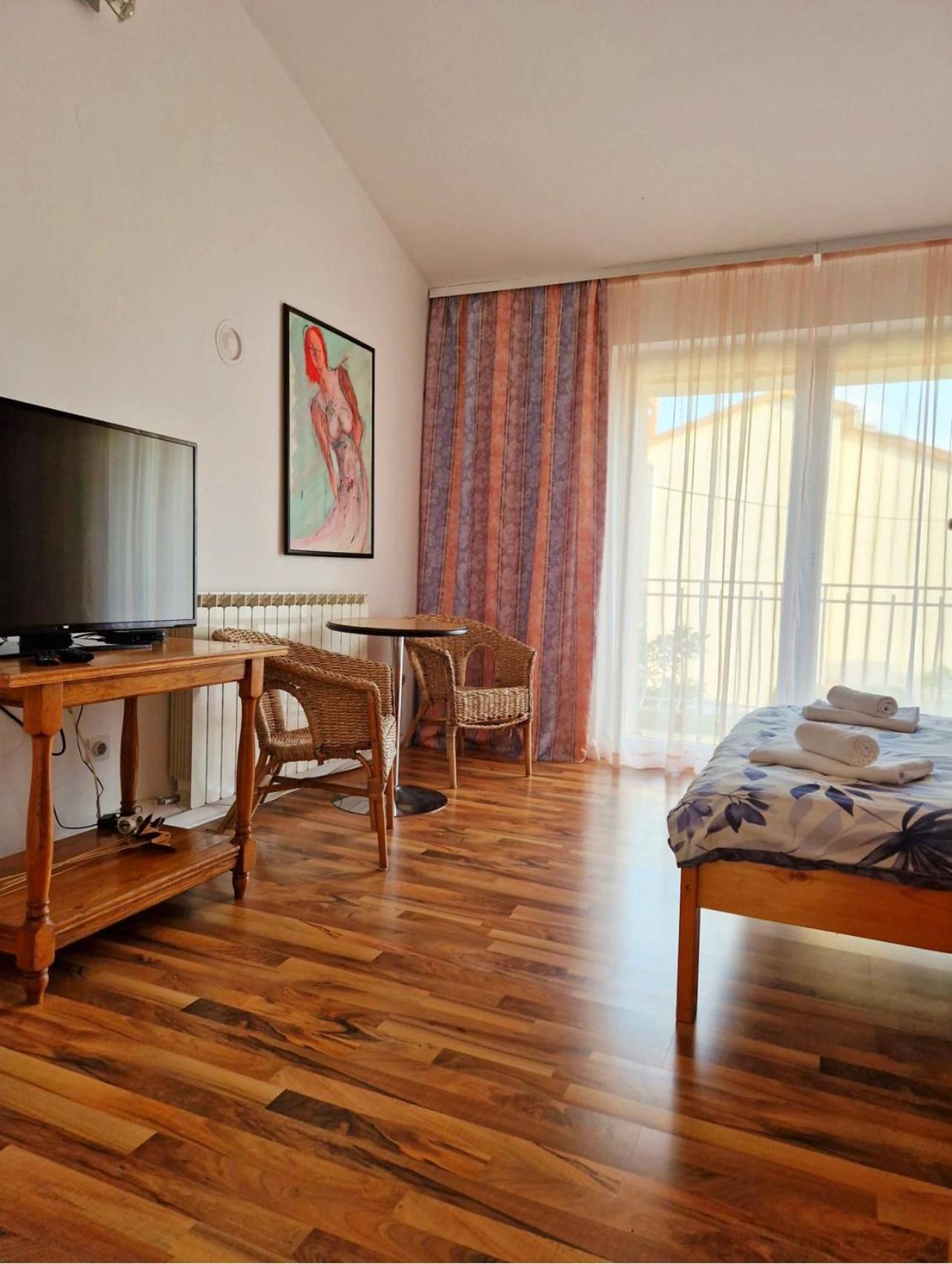 Hestia Apartments Rovinj Luaran gambar