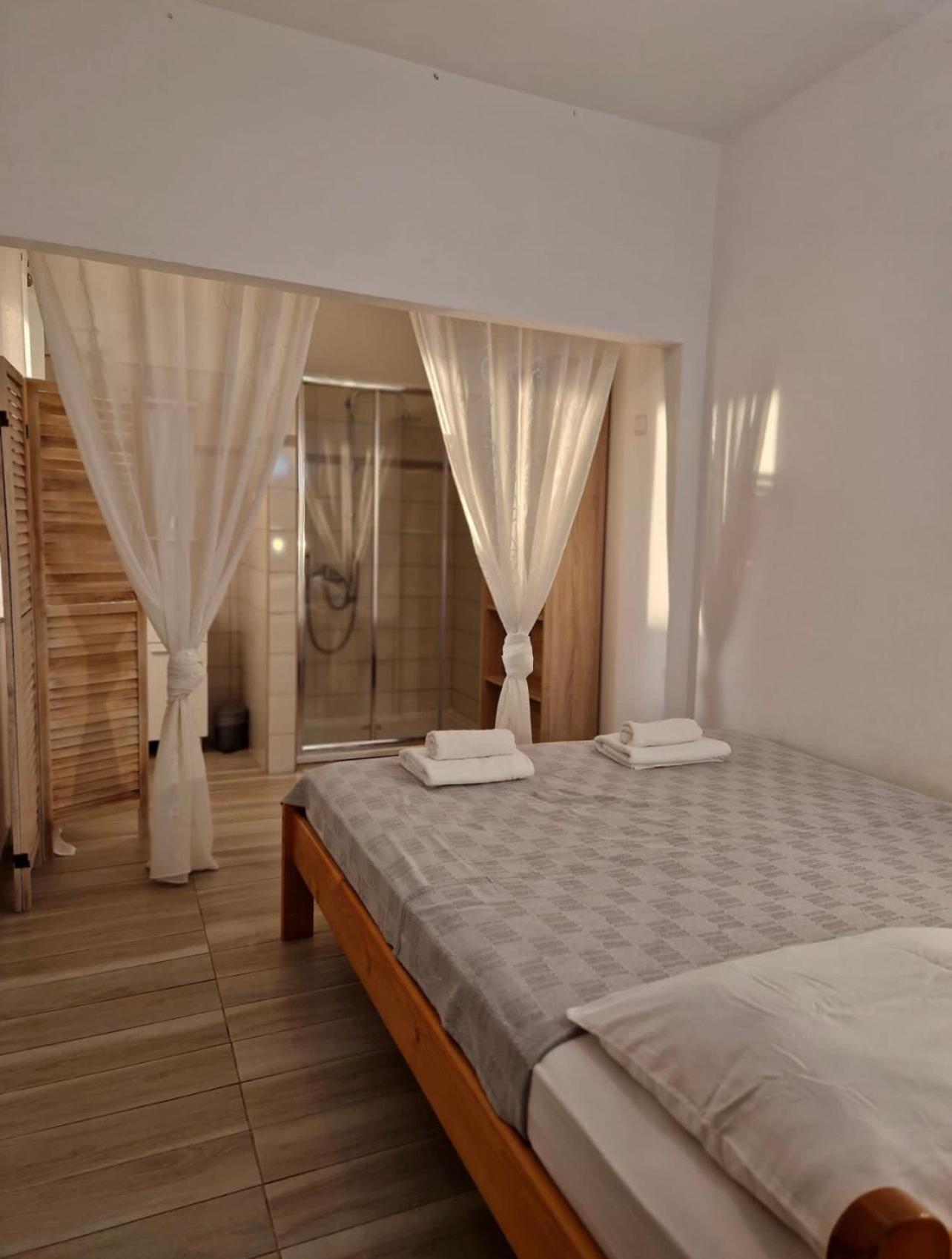 Hestia Apartments Rovinj Luaran gambar